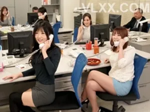 Sáng sớm bú lồn em gái thay cơm cực mướt