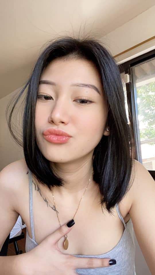 Chị cấp trên khó tính ở công ty và cái kết đẹp cho cậu nhân viên bị ức hiếp